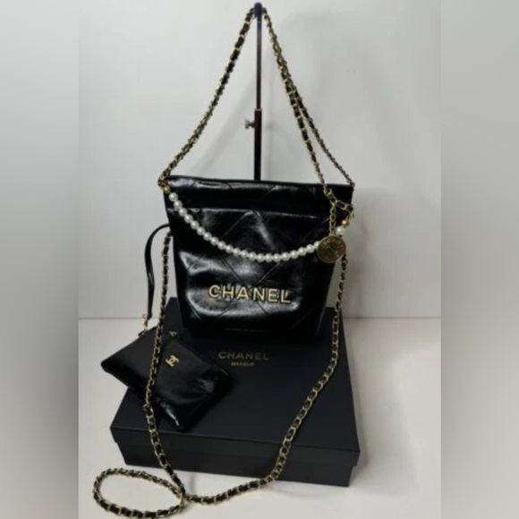 Hobo bag - Picture 1 of 6